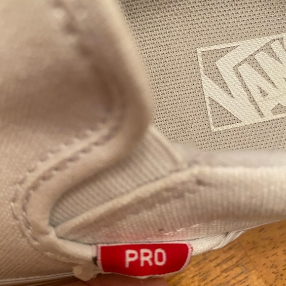 Vans Pro white slip on sneakers  M5, W6.5 unisex - Picture 10 of 16